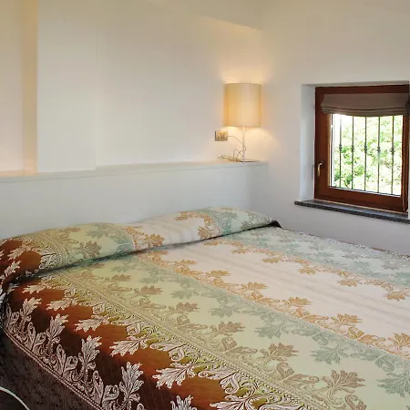 Locazione Turistica Vittoria Apartament Dongo